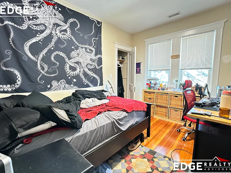 1 Glenley Ter — Photo 3