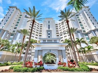 315 Dunes Blvd APT 404, Naples, FL 34110