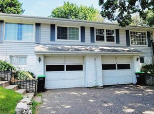 6207 France Ave S, Minneapolis, MN 55410