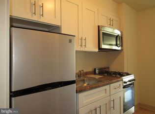 604 S Washington Sq #36-113, Philadelphia, PA 19106