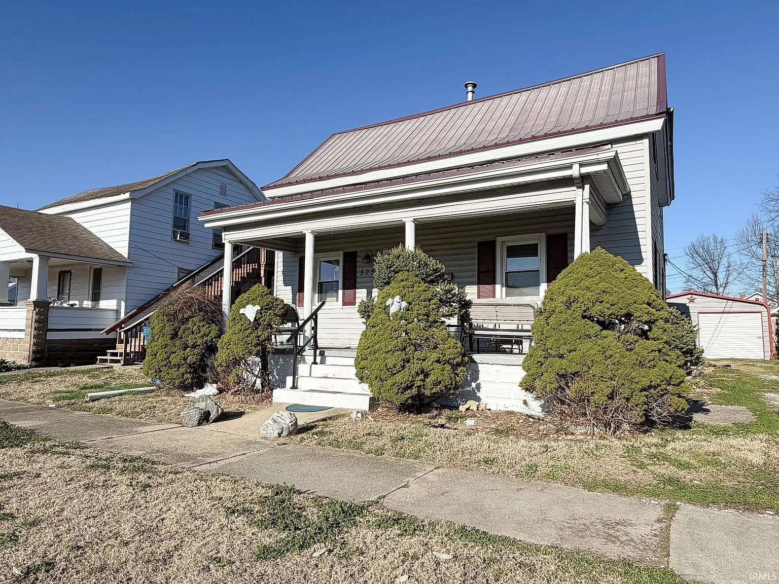 525 N Walnut St photo 1