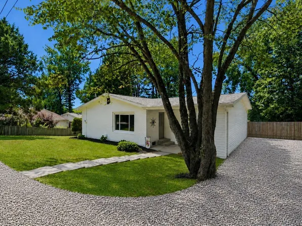 11225 Sharon Dr, Evansville, IN 47712