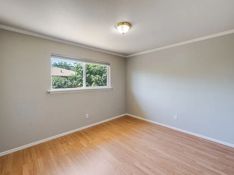 10158 De Soto Way — Photo 4