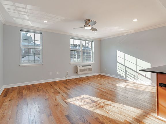 4th image of 32-42 55th St #2B
