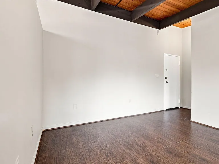 3419 University Blvd W #303 — Photo 4