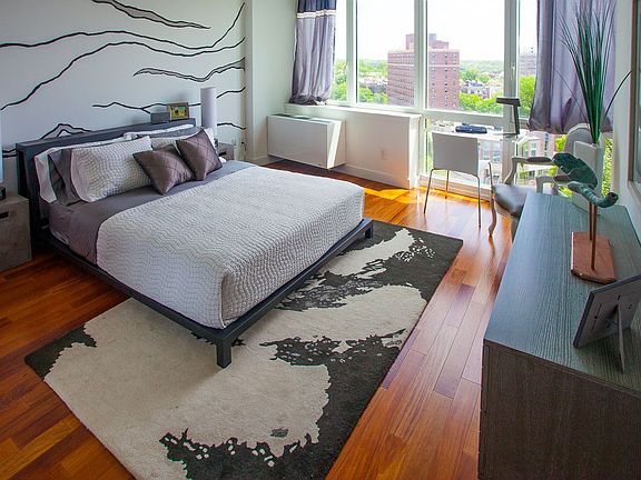 5th image of 640 W 237th St APT 3B