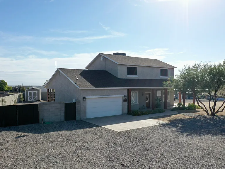1319 S Brooke Ln — Photo 1