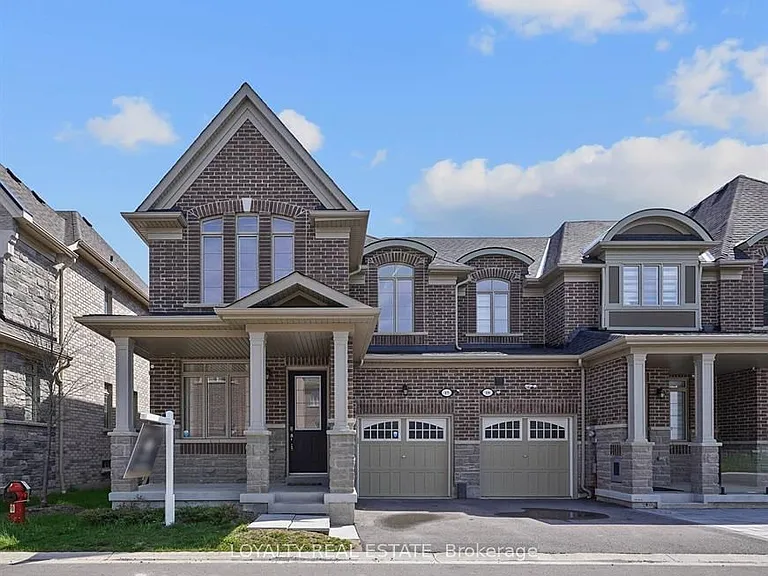17 Cornelius Ln — Photo 1