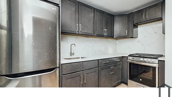 4204 Barnes Ave #1B — Photo 4