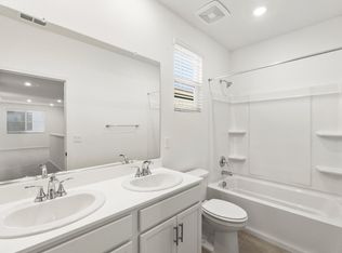 2518 Sather St, Manteca, CA 95337