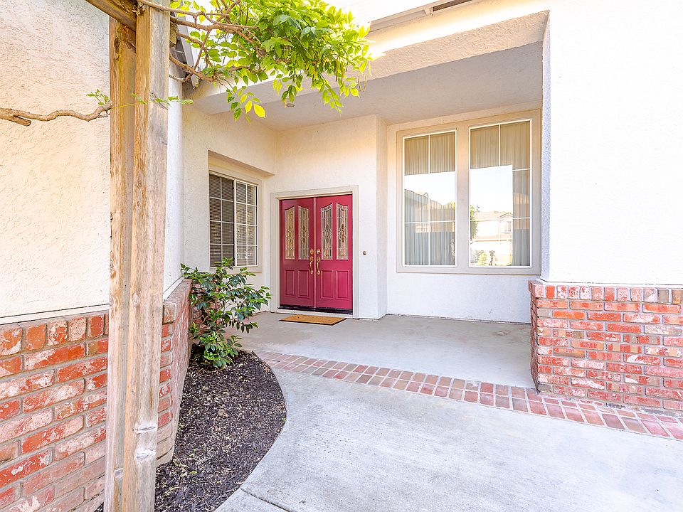 1st image of 2721 Cherry Blossom Way