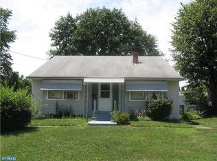10 Bayberry Dr, Bordentown, NJ 08505