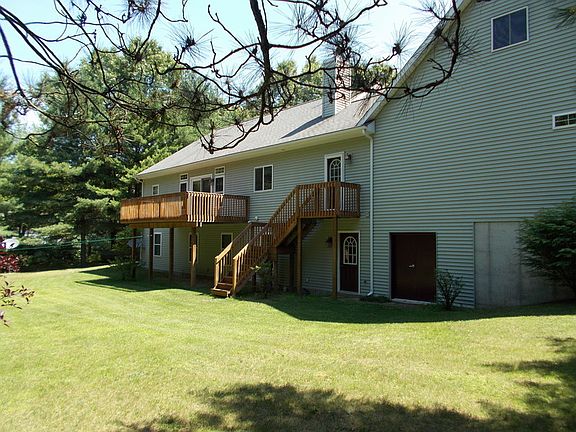 3rd image of 4564 Deerhaven Park Dr
