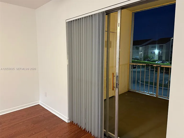 15290 SW 106th Ln #323 — Photo 17