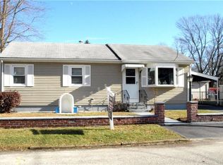 291 Bryant St, Cumberland, RI 02864