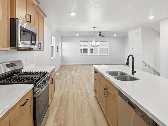 5th image of 12956 S Calf Creek Ct