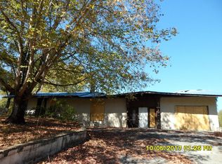 2760 Hinds Creek Rd, Heiskell, TN 37754