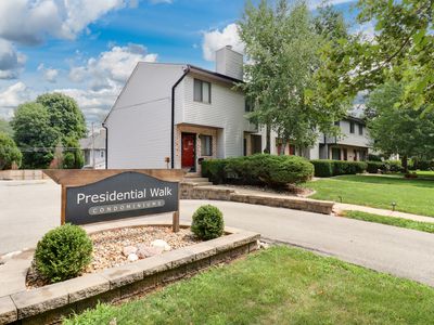 1110 E Jefferson St APT 19, Bloomington, IL, 61701