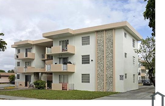1st image of 1359 NE 127th St #311