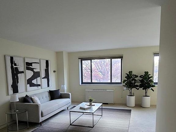 3rd image of 1200 S Arlington Ridge Rd APT 403