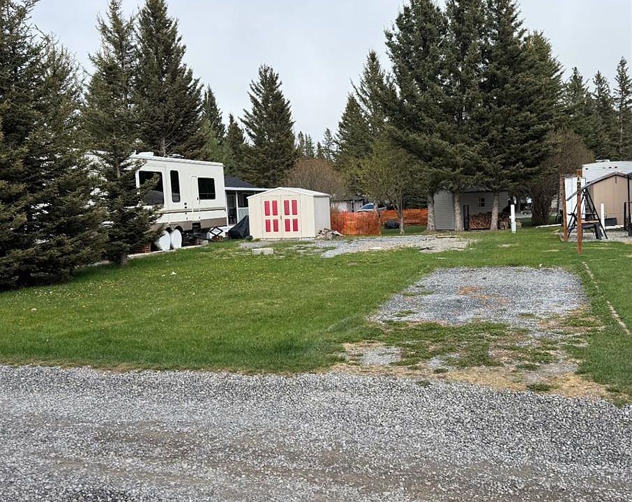 1st image of 21 Timber Dr