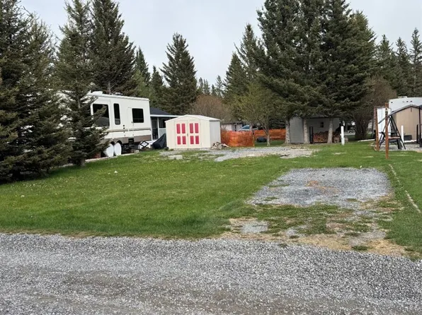 21 Timber Dr, Sundre, AB T0M 1X0