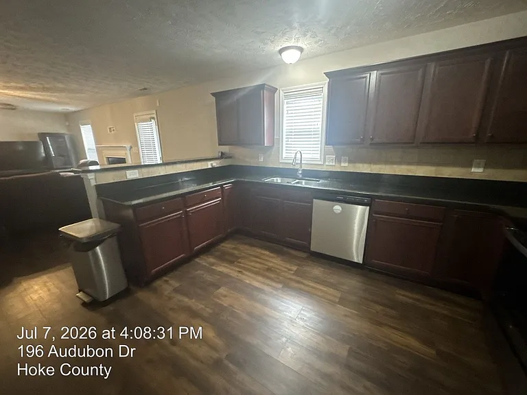 196 Audubon Dr — Photo 11