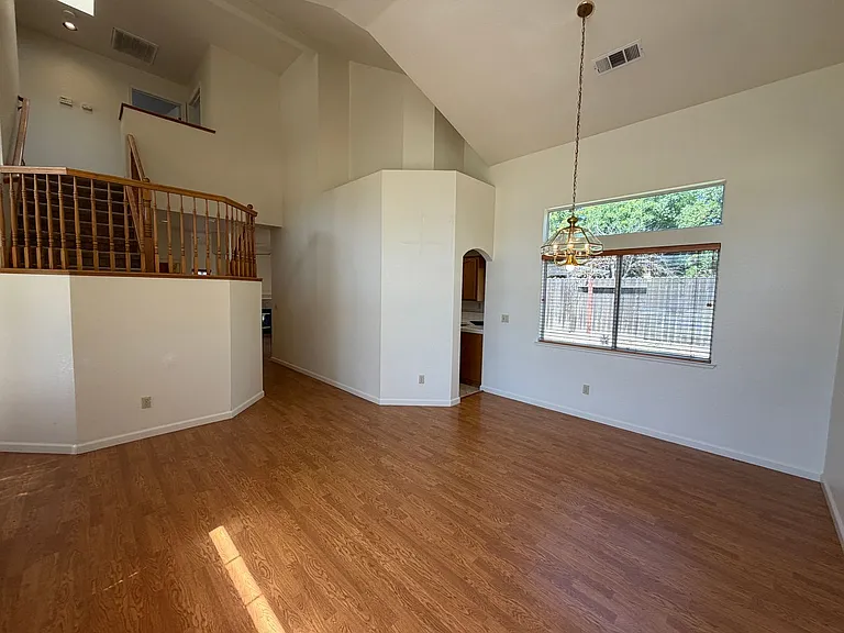 8868 Chadbury Pl — Photo 3