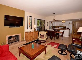 4831 N Winners Cir #F, Palm Springs, CA 92264