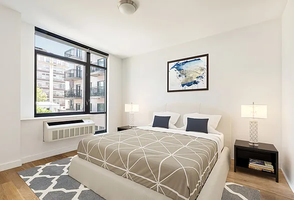 Rented by Compass | media 36