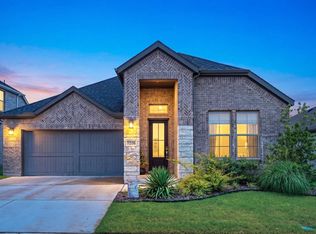 7216 Dragonfly Ln, Aubrey, TX 76227