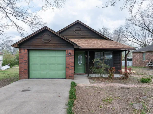 (undisclosed Address), Russellville, AR 72801