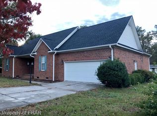 321 Stone Cross Dr, Spring Lake, NC 28390