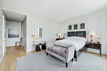 Rented by (Legacy) Elegran