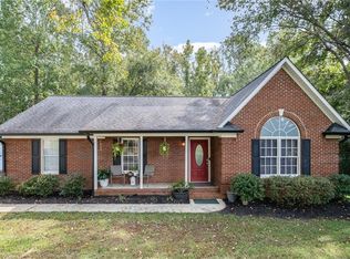 2529 Jamie Baker Dr, Mebane, NC 27302