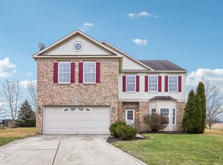 12735 White Rabbit Dr, Indianapolis, IN 46235