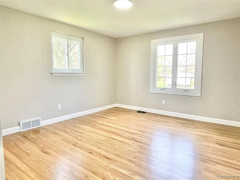 600 Sedgefield Dr — Photo 23