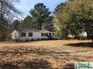 505 Red Bird Dr, Springfield, GA 31329