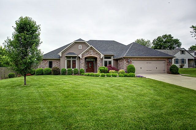 1st image of 2314 Black Oak Dr