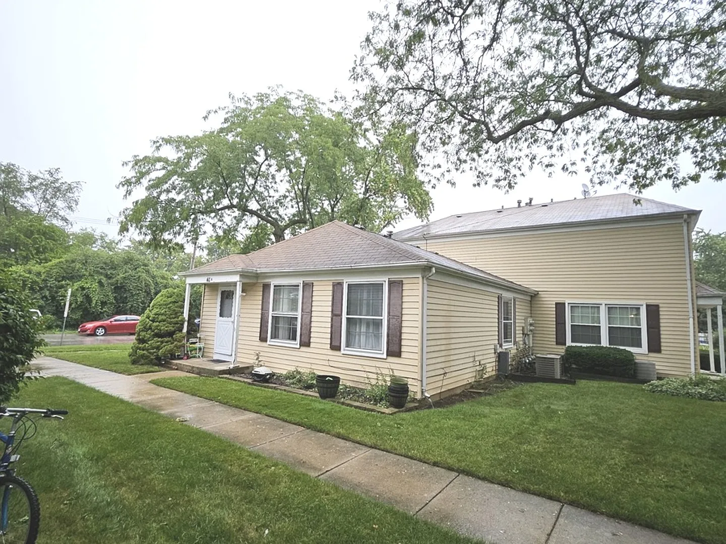 411 Sidney Ave Unit A photo 1