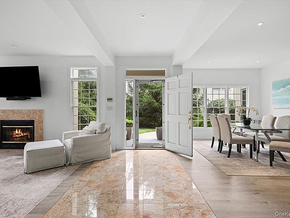 2nd image of 138 Doral Greens Drive W