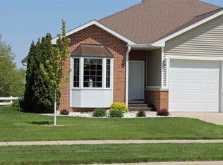 730 E Fayette St, Denver, IA 50622