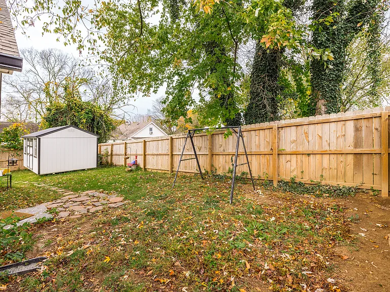 248 Morrison St — Photo 66