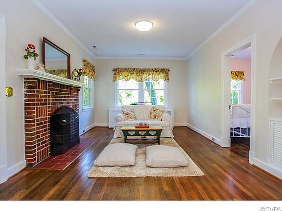 3rd image of 301 Bland St