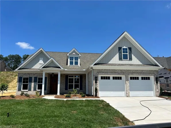 175 Green Forest Ct, Winston Salem, NC 27107