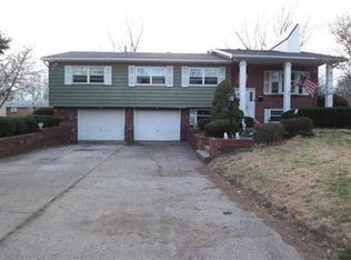 504 S Walnut St, Bethalto, IL