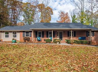5907 Puritan Ln, Winston Salem, NC 27103