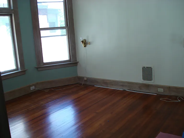 120 Hubinger St #1 — Photo 11