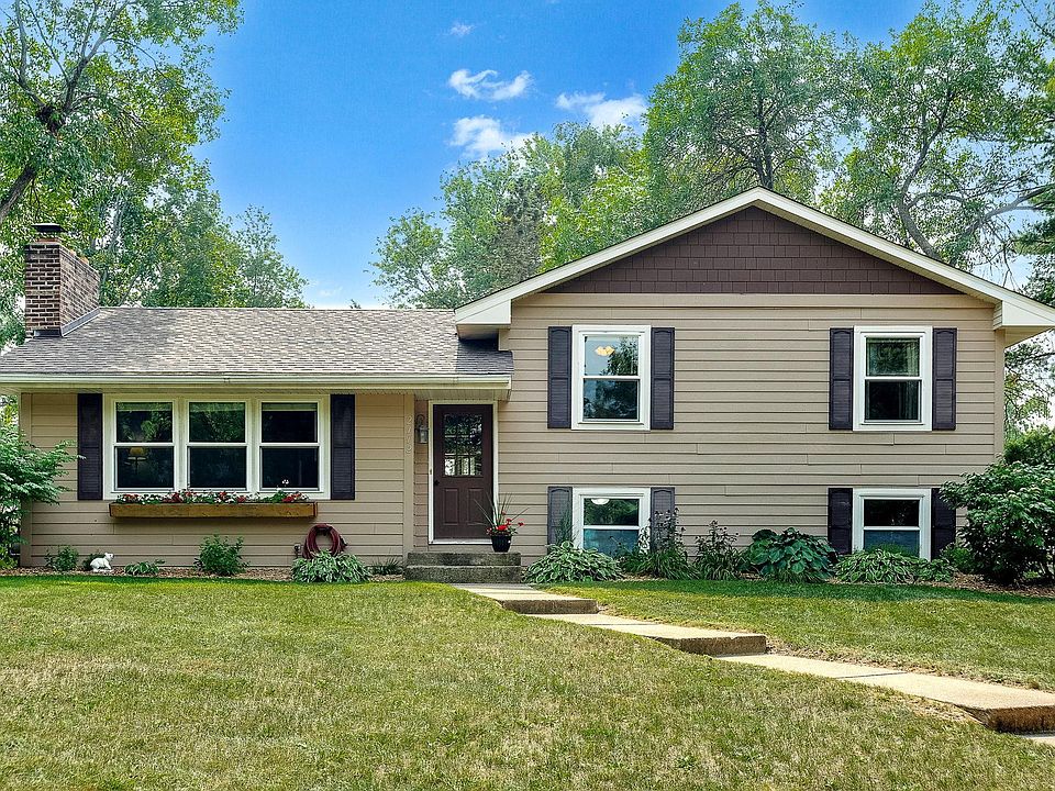 1st image of 2112 Thomas Ln