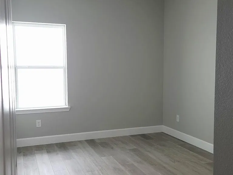 765 Enterprise B St #B — Photo 8